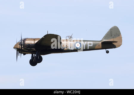 Die einzige flugfähige Blenheim im Endanflug in Wattisham für die Basen Familien Tag. Blenheim ist von hier bei Ausbruch des Krieges betrieben. Stockfoto