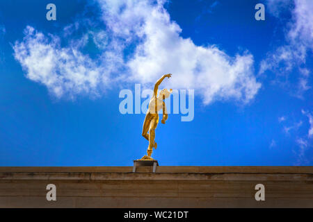 Dach Statue, rhe Römischen Gott Merkur, Stamford, Großbritannien Stockfoto