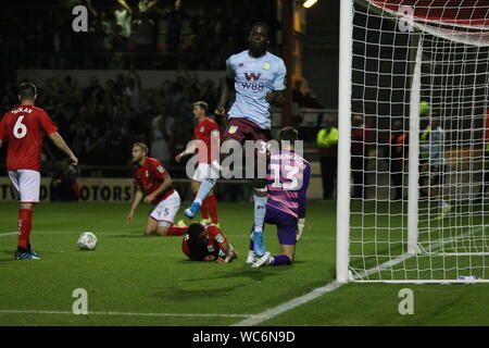 CREWE, ENGLAND, May 27 th Keinan Davis von Aston Villa feiert sein Ziel (4-0) während der carabao Pokalspiel zwischen dem Crewe Alexandra und Aston Villa Alexandra Stadium, Crewe am Dienstag, den 27. August 2019. (Foto: Simon Newbury | MI Nachrichten) nur die redaktionelle Nutzung, eine Lizenz für die gewerbliche Nutzung erforderlich. Keine Verwendung in Wetten, Spiele oder einer einzelnen Verein/Liga/player Publikationen. Foto darf nur für Zeitung und/oder Zeitschrift redaktionelle Zwecke Credit: MI Nachrichten & Sport/Alamy Live-Nachrichten verwendet werden. Stockfoto