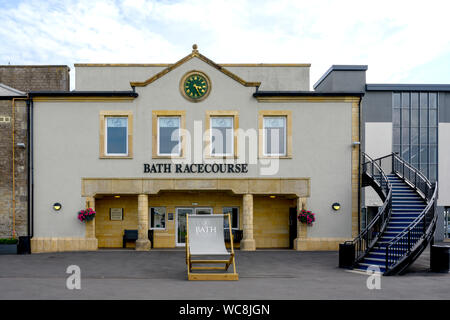 Badewanne Racecouse Haupteingang, Badewanne, Lansdown, Somerset, England, UK. Stockfoto