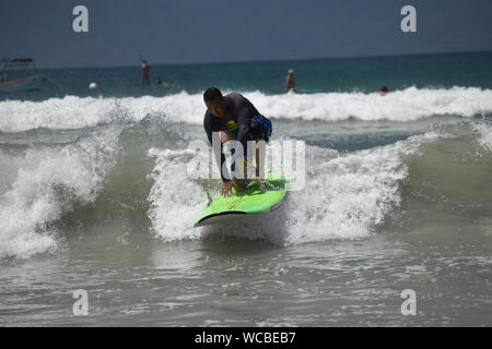 Surfen an Stinky's, Punta De Mita, Mexiko Stockfoto