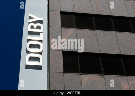 Dolby Laboratories unterzeichnen und Logo auf der Fassade der Hauptsitz am Südlich der Market (SOMA) Nachbarschaft Stockfoto