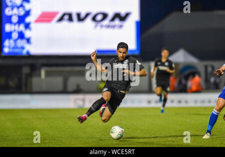 Alireza Jahanbakhsh von Brighton während der carabao Pokalspiel zwischen dem Bristol Rovers und Brighton und Hove Albion am Denkmal Boden, Bristol, 27. August 2019: Nur die redaktionelle Nutzung. Kein Merchandising. Für Fußball Bilder FA und Premier League Einschränkungen Inc. kein Internet/Mobile Nutzung ohne fapl Lizenz - für Details Kontakt Fußball Dataco Stockfoto