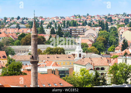 Minarett Turm in Eger, Ungarn, im Jahre 1596 von den Besatzungsmächten türkische Volk vom Castle hill Geschossen gebaut Stockfoto