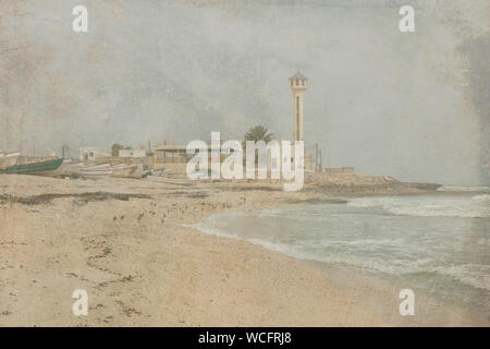 Fischerboote, Moschee und Minarett am Strand im Dorf Flossen, Arabisches Meer, Sultanat Oman Stockfoto