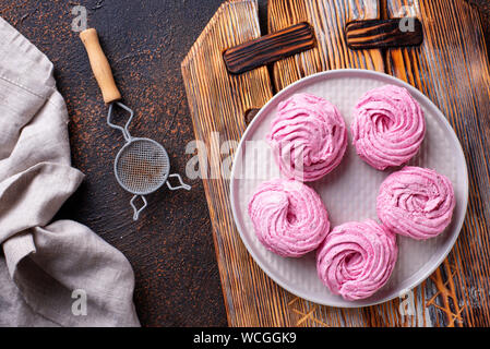 Purple berry Sweet hausgemachte marshmellow Stockfoto
