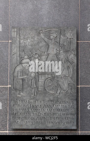 Gedenktafel von Ernst Zinna in Berlin Stockfoto