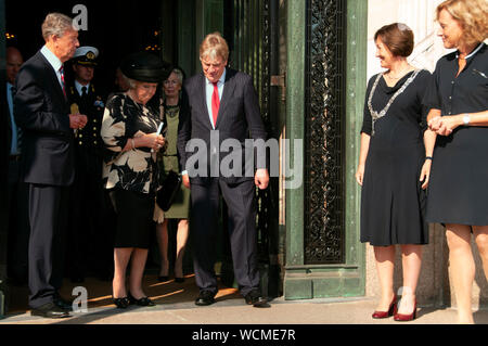 Der Friedenspalast, Den Haag, Niederlande. Montag, 26 August, 2019. Ihre Königliche Hoheit Prinzessin Beatrix der Niederlande, heute Vormittag besucht Stockfoto