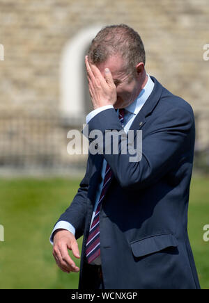 Adam Price MS - Mitglied der Welsh Assembly (Carmarthen East und Dinefwr) und seit 2018 Vorsitzender von Plaid Cymru - College Green, Westminster, August 2019 Stockfoto