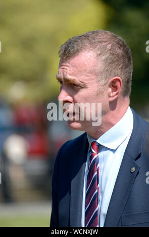 Adam Price MS - Mitglied der Welsh Assembly (Carmarthen East und Dinefwr) und seit 2018 Vorsitzender von Plaid Cymru - College Green, Westminster, August 2019 Stockfoto