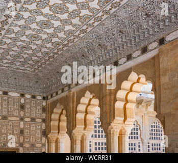 Sheesh Mahal, gespiegelte Palast an Amer Fort, Jaipur, Rajasthan, Indien, Asien Stockfoto