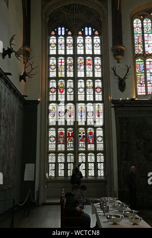 Glasfenster, Großer Saal, Hampton Court Palace, East Molesey, Surrey, England, Großbritannien, USA, UK, Europa Stockfoto