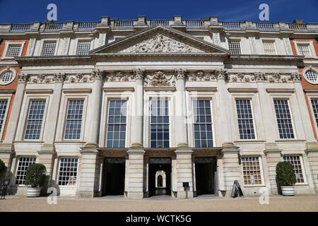 Östlich vor, Hampton Court Palace, East Molesey, Surrey, England, Großbritannien, USA, UK, Europa Stockfoto