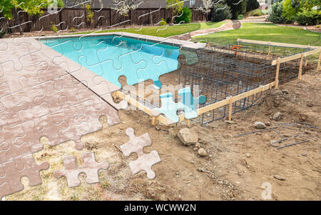 Puzzleteile zusammenfügen, Fertig Pool zu bauen über Bau. Stockfoto