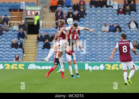 BURNLEY, ENGLAND, May 28 th Lynden Gooch in Aktion während der carabao Pokalspiel zwischen dem Burnley und Sunderland in Turf Moor, Burnley am Mittwoch, den 28. August 2019. (Credit: Lukas Nickerson | MI Nachrichten) Credit: MI Nachrichten & Sport/Alamy leben Nachrichten Stockfoto