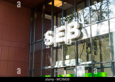 Klaipeda, Litauen - 28. Juli 2019: Eingang der SEB-Bank Stockfoto