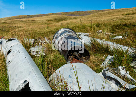 Alte Wrack von einem 1950 Flugzeugabsturz auf einem Welsh Mountain Hang Stockfoto