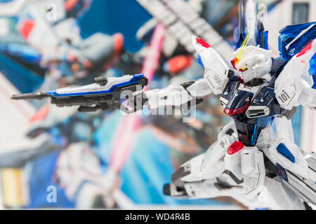 Bangkok, Thailand - 11. Dezember 2017: Gundam scale Modelle aus Kunststoff im Shop in Thailand. Stockfoto