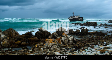 Schiffswrack am Cape Agulhas Stockfoto