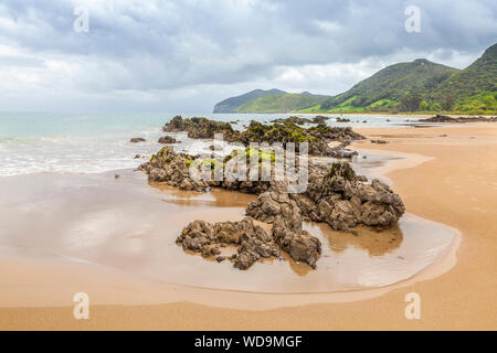 Trengandin Beach in der Nähe von Dorf Noja, Kantabrien, Spanien Stockfoto