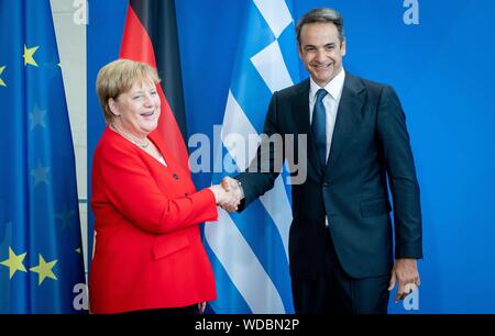 Berlin, Deutschland. 29 Aug, 2019. Bundeskanzlerin Angela Merkel (CDU) empfängt Kyriakos Mitsotakis, Premierminister von Griechenland, im Bundeskanzleramt. Credit: Christoph Soeder/dpa/Alamy leben Nachrichten Stockfoto