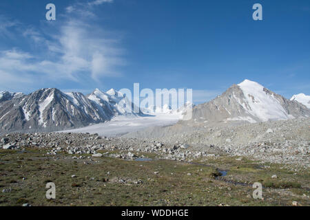 Potanin Gletscher im Altai Tavan Bogd Nationalpark, Mongolei Stockfoto