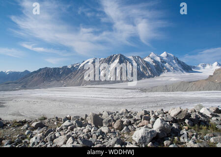 Potanin Gletscher im Altai Tavan Bogd Nationalpark, Mongolei Stockfoto