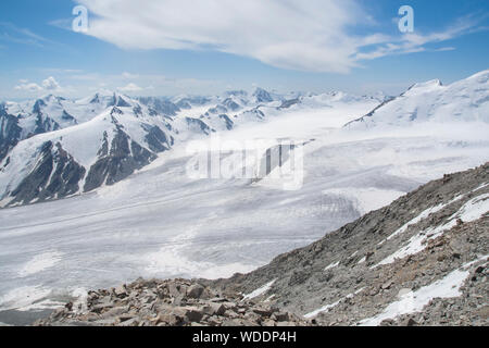 Potanin Gletscher im Altai Tavan Bogd Nationalpark, Mongolei Stockfoto