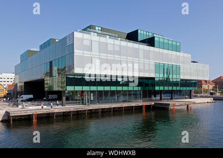 Das BLOX-Gebäude, in dem auch das Danish Architecture Center untergebracht ist, ein neues Prestigeprojekt für Architektur und Design von Christians Brygge in Kopenhagen. Stockfoto