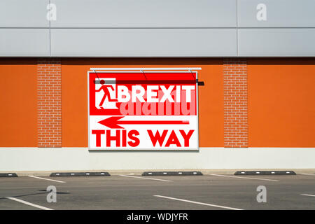 Brexit 'auf diese Weise' Poster auf einem Supermarkt Gebäudewand Stockfoto