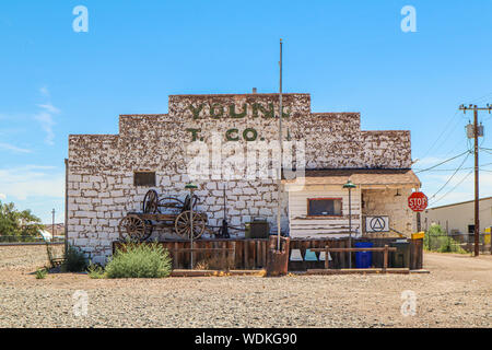 Holbrook, Arizona/USA - August 3, 2919: Der junge Anonyme Alkoholiker Stockfoto