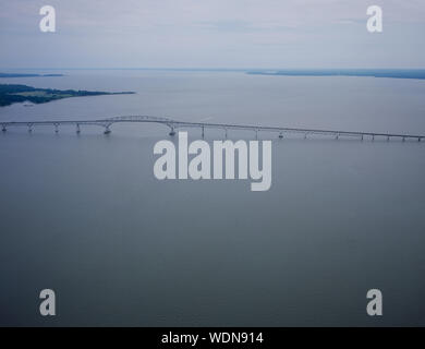 Gouverneur Harry W. Schön Memorial Bridge verbindet Southern Maryland und Virginia über dem Potomac River Stockfoto