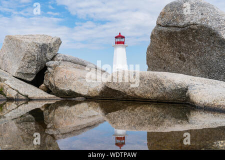 Peggy's Point Lighthouse in der Nähe von Peggy's Cove, Nova Scotia, Kanada Stockfoto