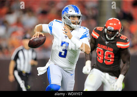 Cleveland, Ohio, USA. 29 Aug, 2019. August 29, 2019: Detroit Lions Quarterback Tom Savage (3) an der NFL Preseason Woche 4 Fußballspiel zwischen den Detroit Lions und der Cleveland Browns zunächst Energie Stadion in Cleveland, Ohio. JP Waldron/Cal Sport Media Credit: Cal Sport Media/Alamy leben Nachrichten Stockfoto