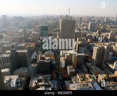 Hohen winkel Blick über das Stadtzentrum von Johannesburg, Südafrika Stockfoto