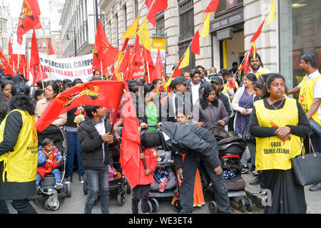 Samstag 18 2019 Pall Mall London Uk, ex-pat Tamilen und socitys in einem Memorial marschierten können für die civiil Krieg casualtys, tamilischen Diaspora Gemeinschaften Stockfoto