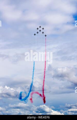 Patrouille de France Air Show in Duxford Stockfoto