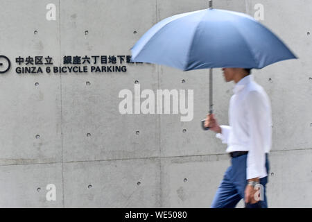 Ginza sechs am 30. August 2019 in Tokio, Japan. Im Bezirk Ginza in Tokio upscale Shopping Bereich. Es ist die Heimat von großen internationalen Designer Marken und viele der größten Kaufhäuser. Credit: Marie Froger/LBA/Alamy leben Nachrichten Stockfoto