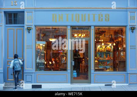 Frankreich, Meurthe et Moselle, Nancy, vorderen Fenster einer antic Shop auf Stanislas Street in der Nähe Place Stanislas entfernt in der Region, die als Weltkulturerbe der UNESCO Stockfoto