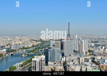 Frankreich, Paris, seine Banken als Weltkulturerbe von der UNESCO, Grenelle Bezirk und den Eiffelturm. Stockfoto