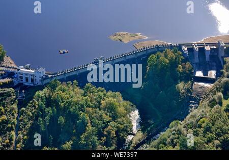 Frankreich, Yonne, Dam der künstliche See von Crescent. Im Regionalen Naturpark des Morvan (Luftbild) Stockfoto