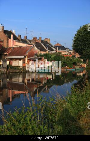 Frankreich, Picardie, Amiens, Häuser am Ufer der Somme in Amiens (bis zur Rue de Verdun) Stockfoto