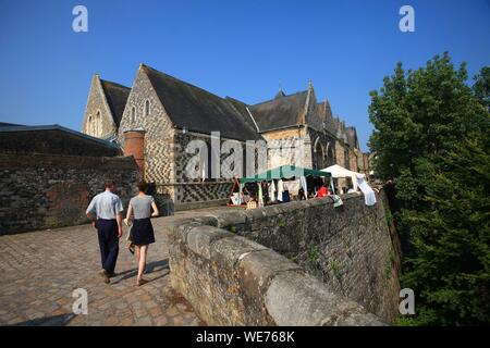 Frankreich, Somme, Saint Valery en Somme, St Martin's Church Im mittelalterlichen Dorf St Valery en Somme Stockfoto