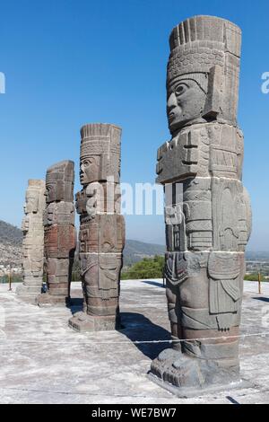 Mexiko, Hidalgo, Tula de Allende, Toltec archäologische Stätte, Säulen die Mats auf der Pyramide von Quetzalcoatl oder der Morning Star Stockfoto