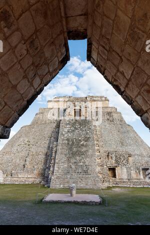 Mexiko, Yucatan, Uxmal, als Weltkulturerbe von der UNESCO, Pyramide von der Wahrsager Stockfoto