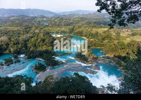 Mexiko, Chiapas, Las Nubes, Santo Domingo Fluss Stockfoto