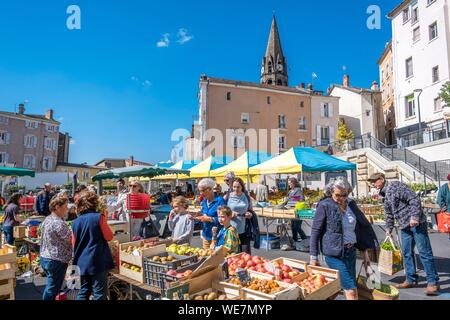 Frankreich, Ardèche, Annonay, Markttag, Liberte Square Stockfoto