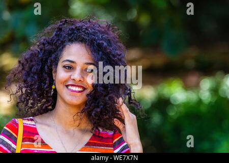 Marokko, Rabat, Welterbe der UNESCO, Nekropolis von Chellah, Portrait von Khadija aus südlichen Marokko Stockfoto