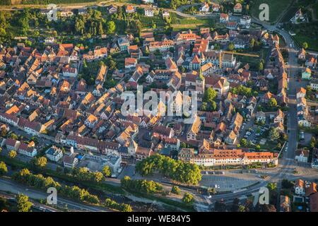 Frankreich, Haut Rhin, Alsace Wein Straße, Turckheim (Luftbild) Stockfoto