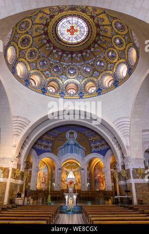 Hautes-Pyrenäen, Lourdes, Frankreich, Sanctuary of Our Lady of Lourdes, Rosenkranzbasilika Stockfoto